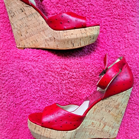 Michael Kors Red Ariana Wedge sz 10 - Picture 1 of 4